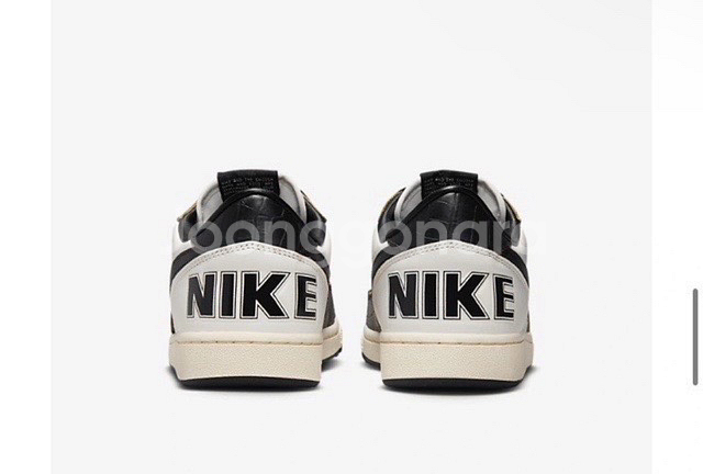 나이키 터미네이터 로우 프리미엄 팬텀블랙 270 팝니다--5