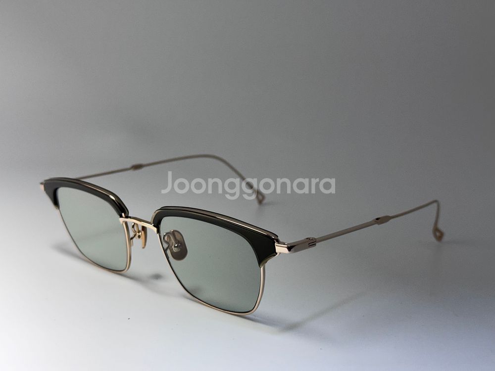 이세이 미야케 x 금자안경 웰링턴 V 하금테 안경 0056--2