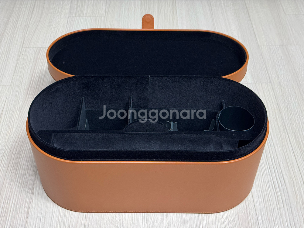 다이슨 에어랩 컴플리트 세트--2