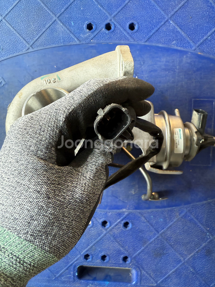 꿀매물 1만키로 미만올란도 크루즈 유로5 2.0 터보차저 (중고)--3