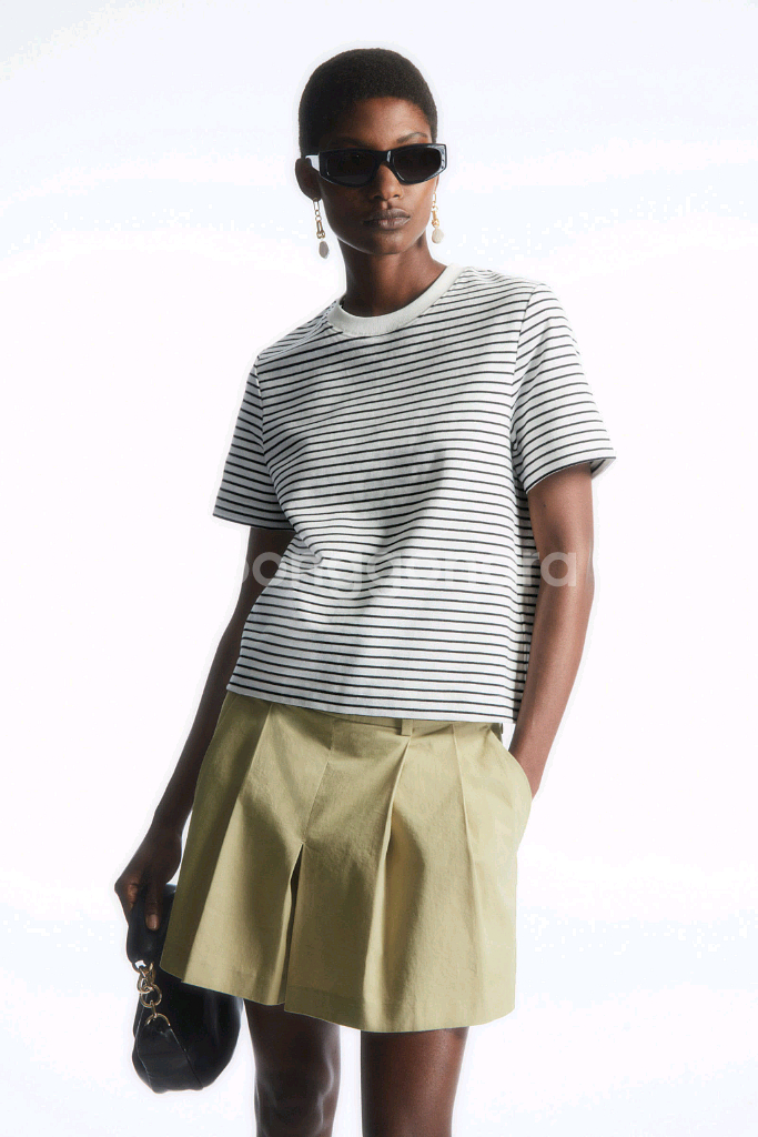 COS 코스 클린컷 스트라이프 반팔 티셔츠--0