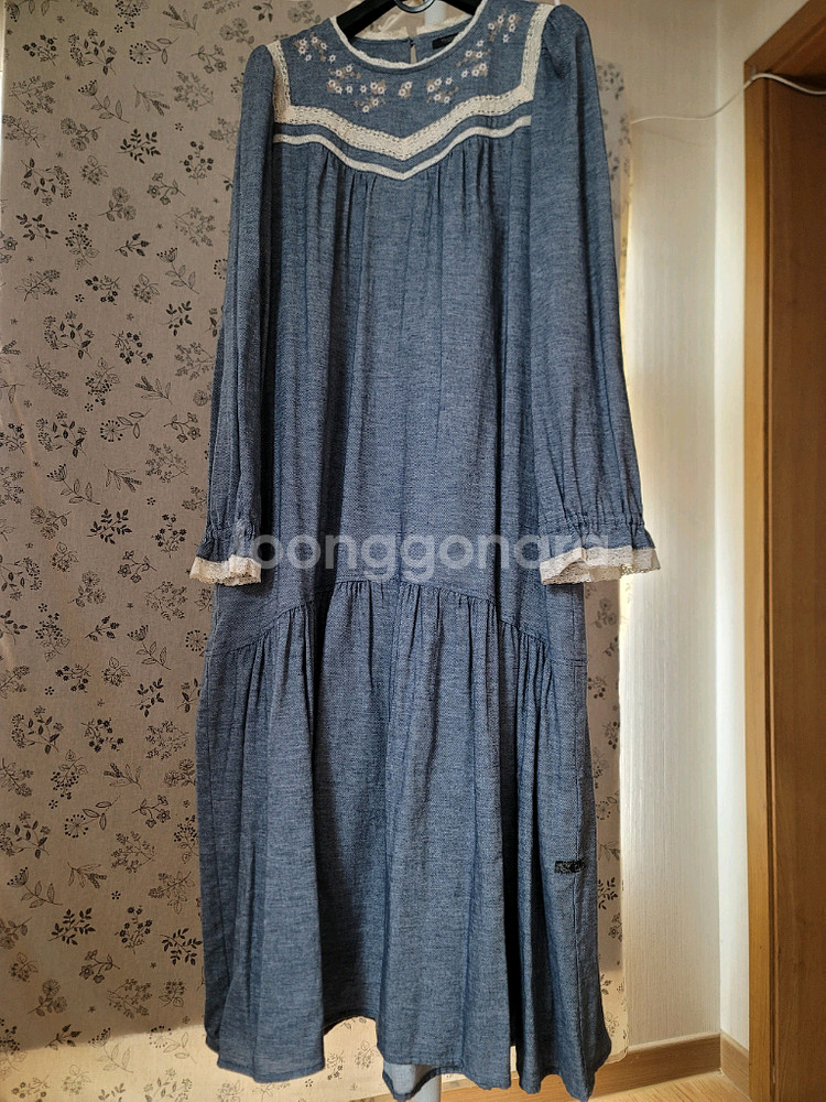 써스데이아일랜드 원피스--4