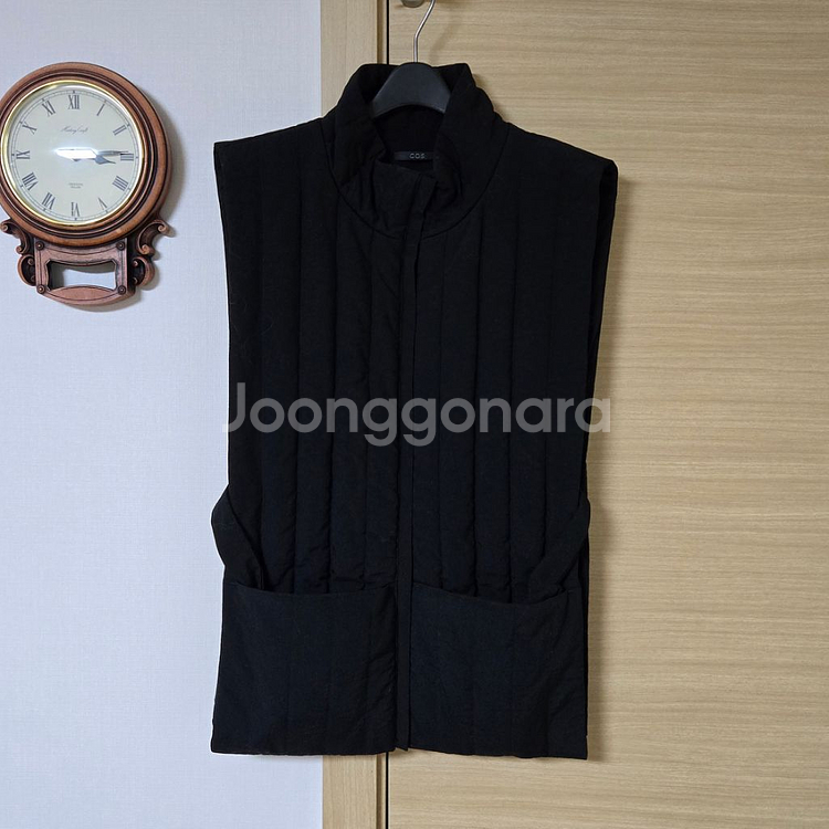 COS 코스 집업 푸퍼 베스트--3