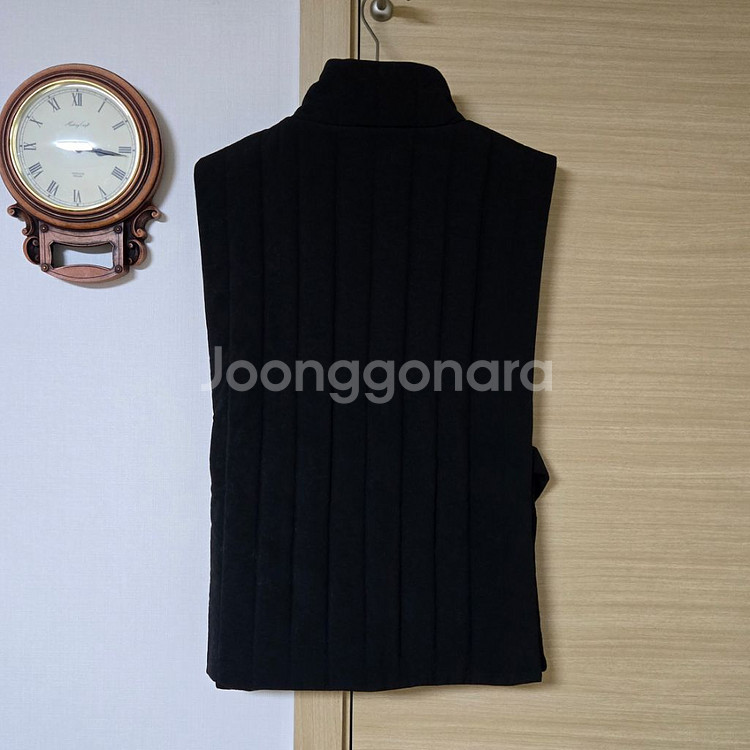 COS 코스 집업 푸퍼 베스트--4