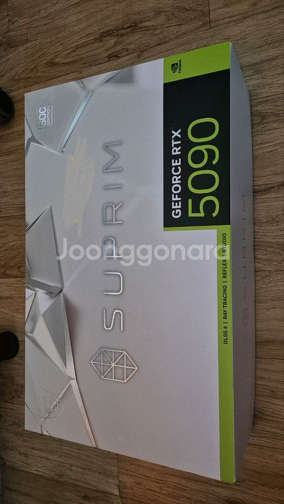 [대전 직거래] rtx 5090 슈프림 판매--0