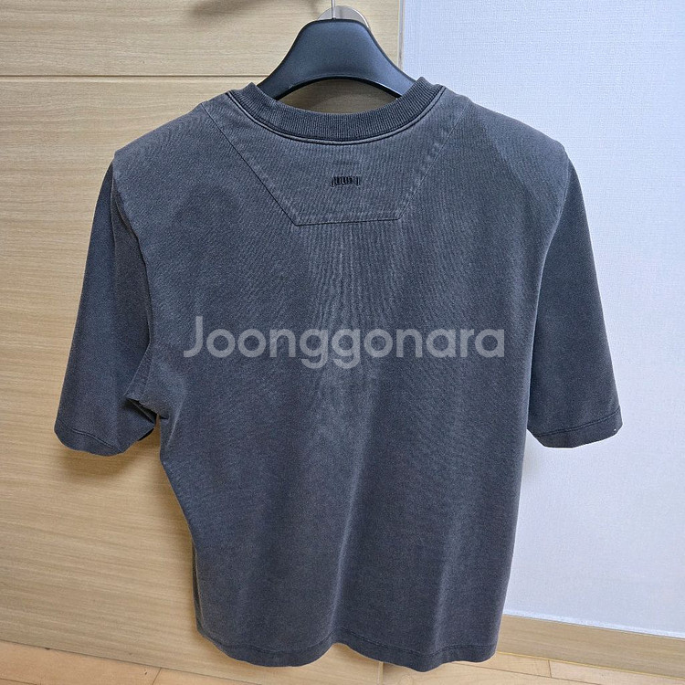 준지(juun.j) 여성 그레이 가먼트다잉 패디드 티셔츠--4