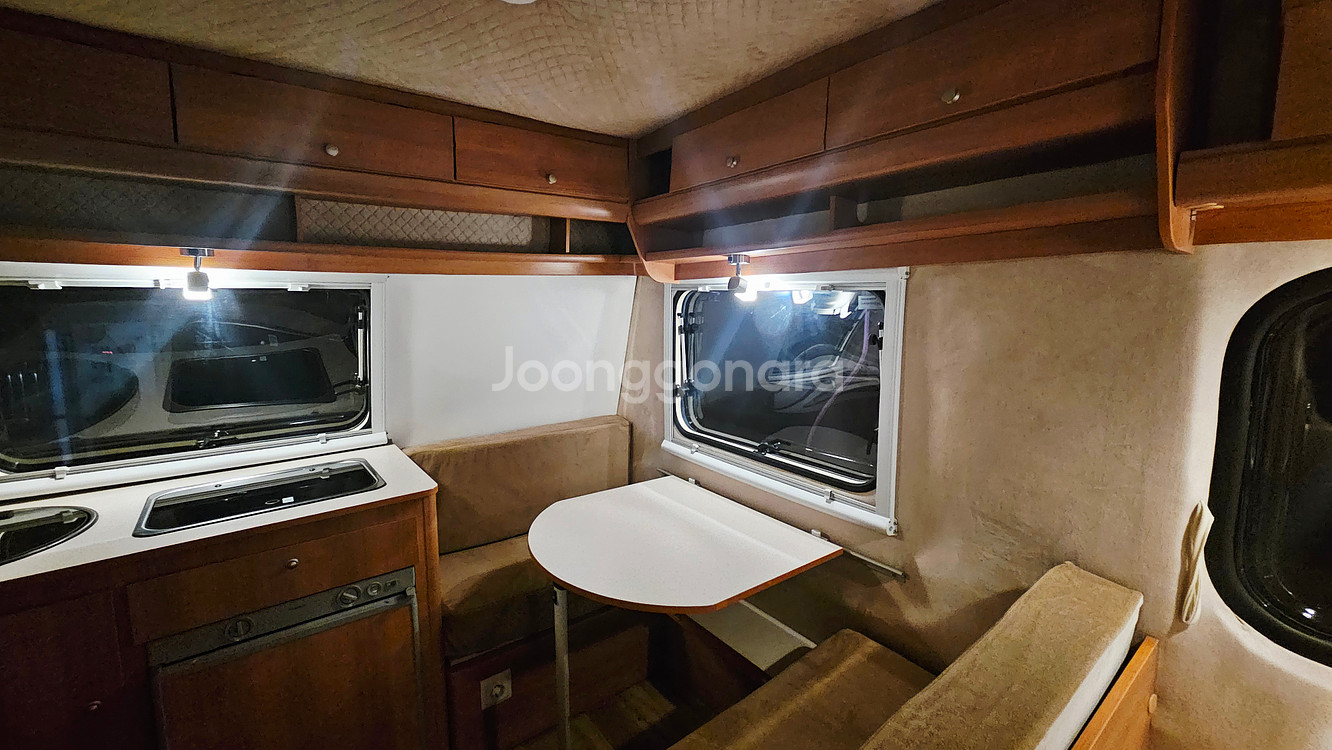 [차고지 증명, 소형 견인면허 필요 없음!] 티큐브K 카라반 / 18년식 / 820만원--2