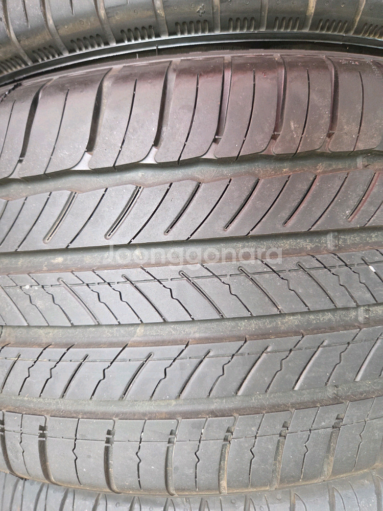 미쉐린 프리미아시 투어 245/40R19 중고타이어--6