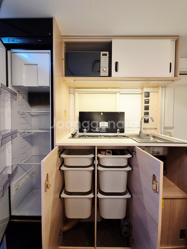 [신차급 컨디션! 노지셋팅!] 아드리아 아비바 472PK 카라반 / 22년식 / 2380만원--5