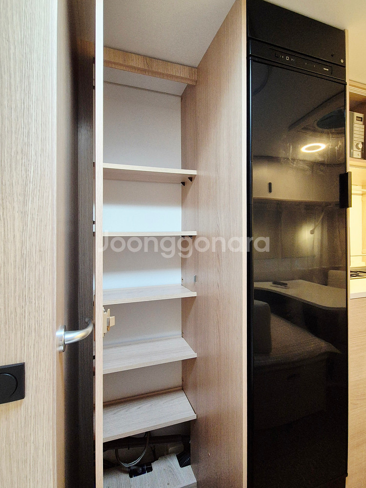 [신차급 컨디션! 노지셋팅!] 아드리아 아비바 472PK 카라반 / 22년식 / 2380만원--8