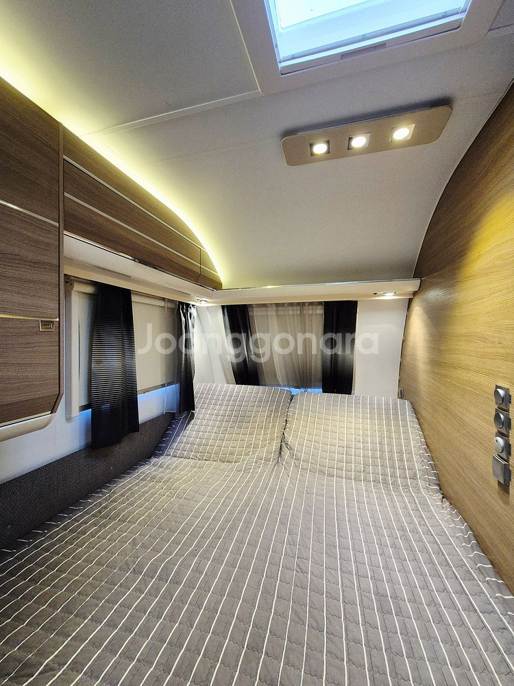 [9인 캠핑 가능!] / 알데 난방 / 아드리아 아도라 613PK / 17년식 / 2750만원--7