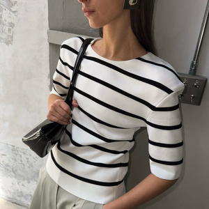 (새상품, 택O)드블 스트라이프 하프 풀오버 아이보리 s