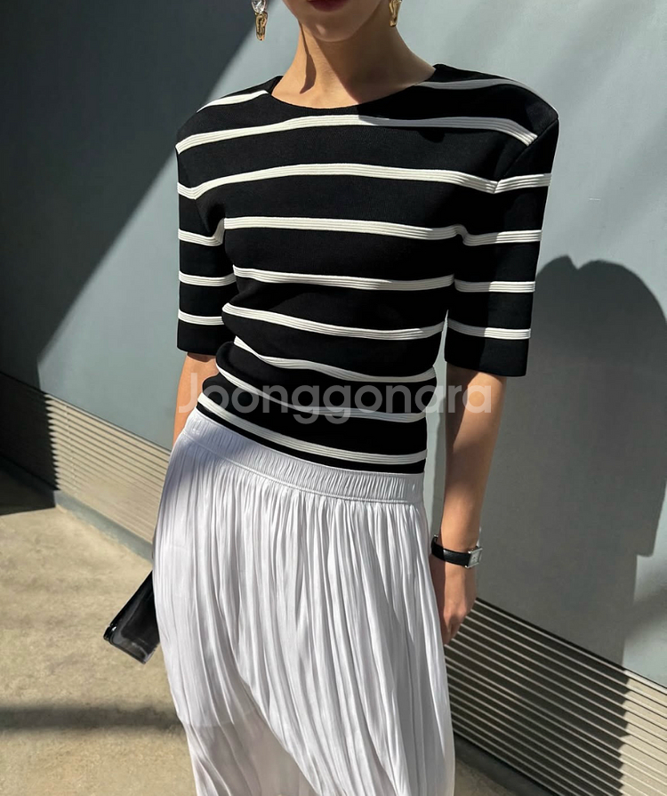 (새상품, 택O)드블 스트라이프 하프 풀오버 아이보리 s--6