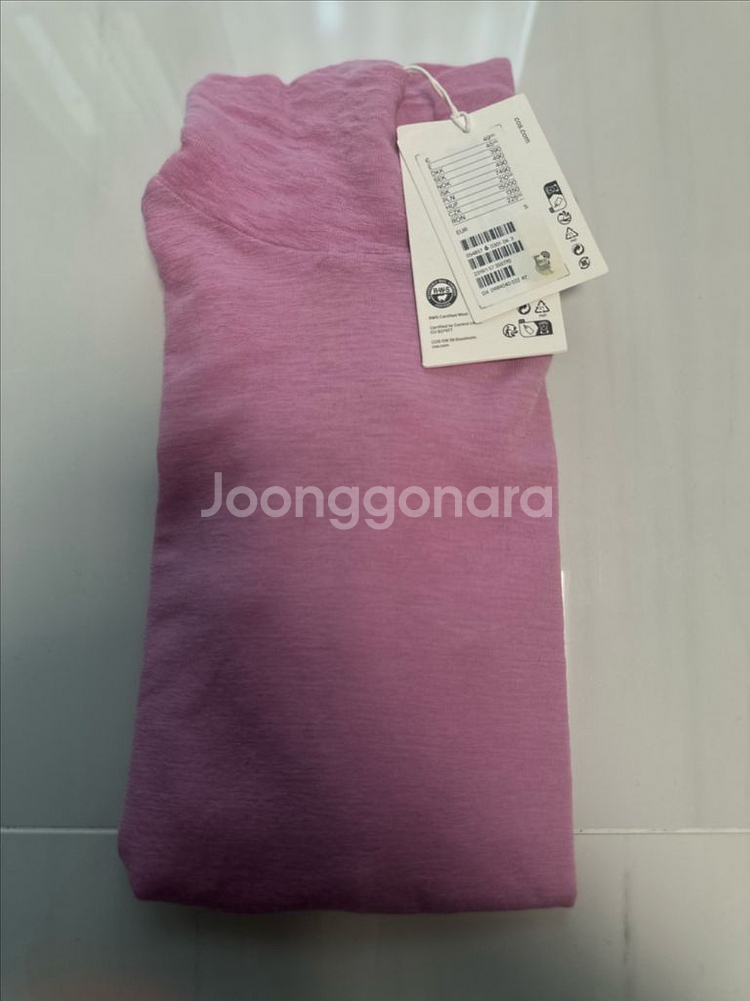 cos 슬림핏 터틀넥--1