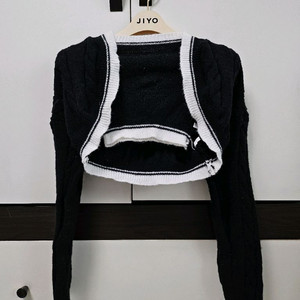 블랙 화이트 꽈베기 니트 탑 가디건 세트