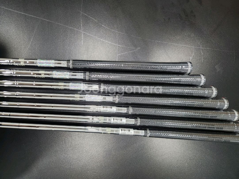 (급처 마지막 가격인하)코브라 킹투어 MIM 아이언세트 국내정품/ 4-P--5