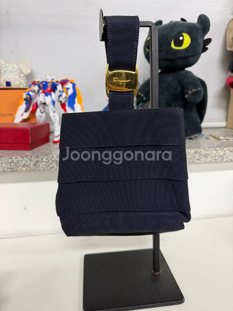 정품) 페라가모 바라 티어드 원 핸들백--0