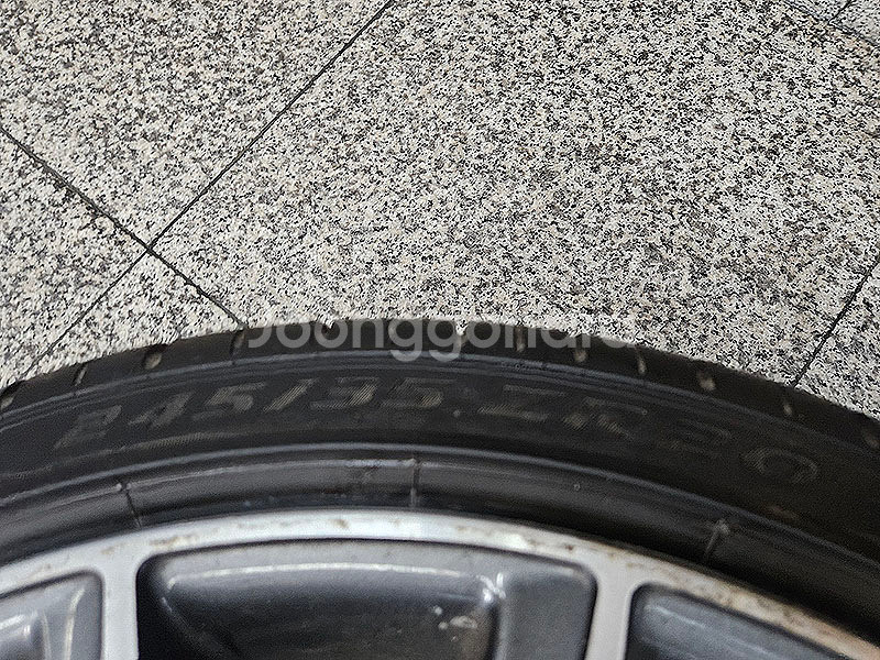 피넬리 피제로TM PZ4 245-35-20 중고타이어--5