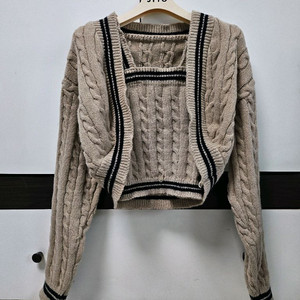 베이지 꽈베기 니트 나시 가디건 세트