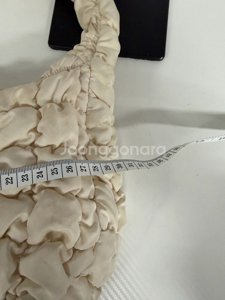 정품) COS 코스 퀼티드 미니 구름백--7