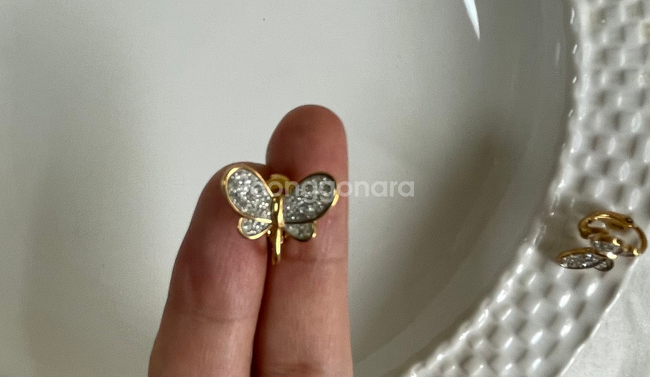 스와로브스키 정품 버터플라이 크리스탈옐로골드컬러 귀걸이--1