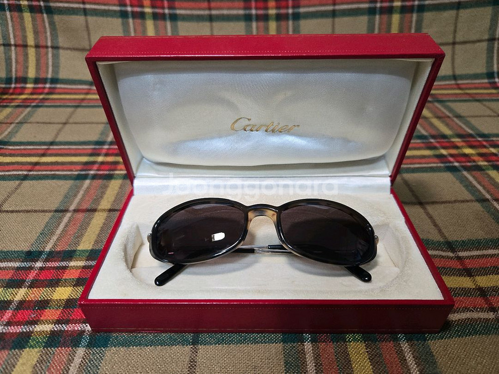 카르티에 130사이즈 뿔테 선글라스--0