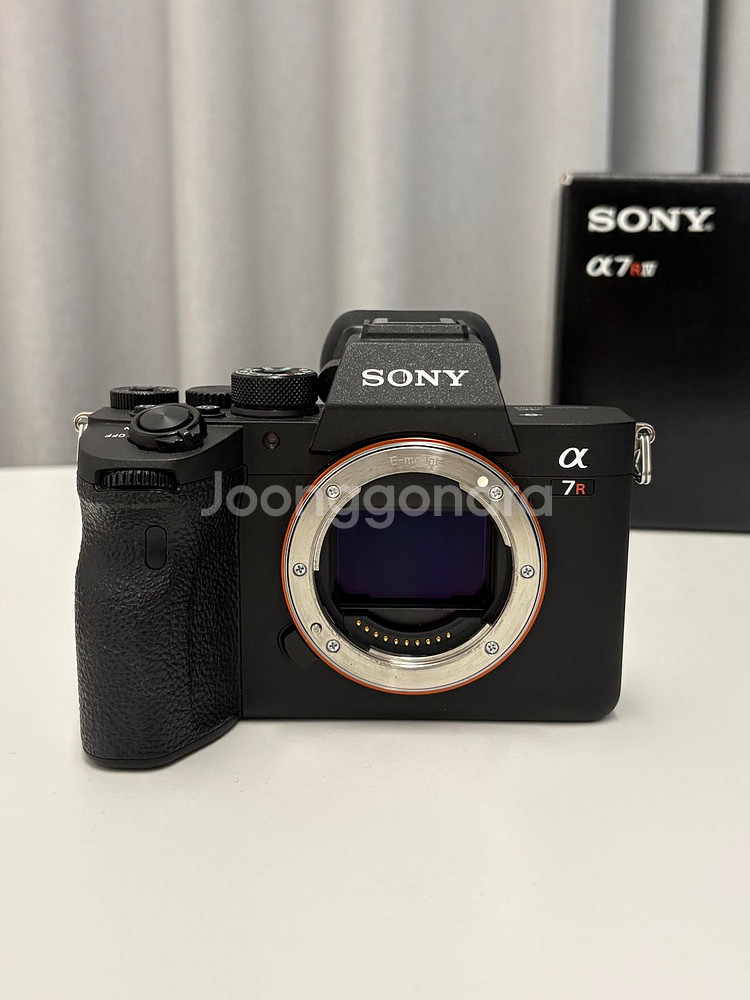 소니 a7r4 판매합니다.--1