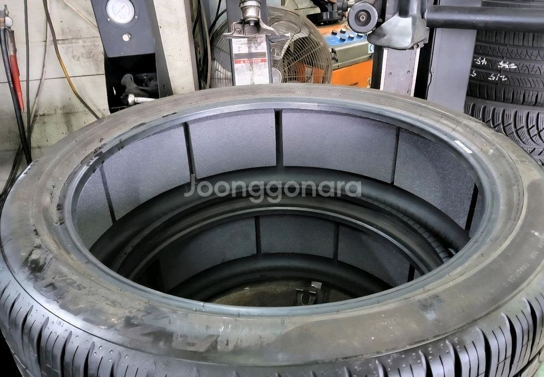 245 40 20 피렐리 중고타이어(23년)--3