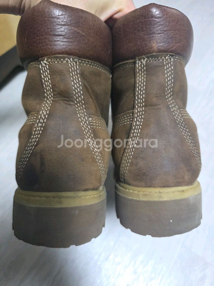 팀버랜드 6인치 프리미엄 브라운 부츠 8W--5