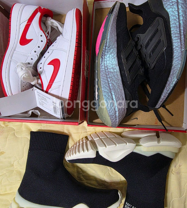 225 새제품일괄) 에어포스 울트라부스트 삭런 일괄--0