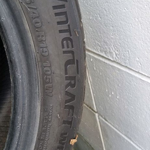 245 45 19 275 40 19 윈터WP72 신품급 4본 판매