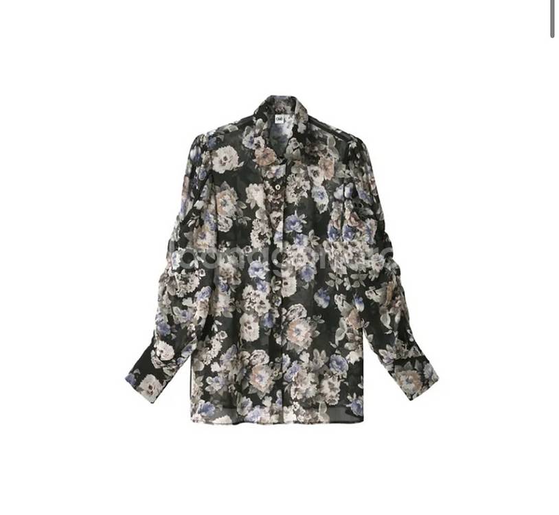 오엘 플라워 퍼프 셔링 블라우스 블랙 플로랄--3