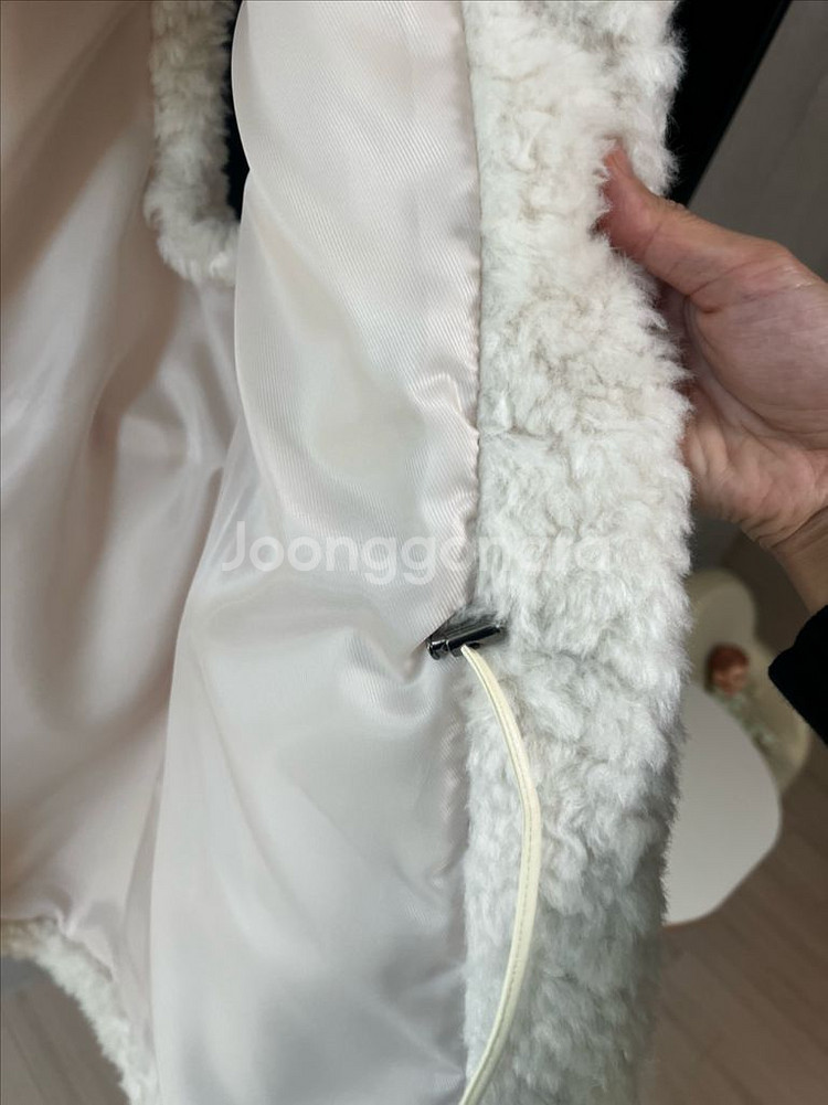 택0 시착만함)리앙쥬양털코트 리앙쥬양털베스트 베스트 아이보리--6