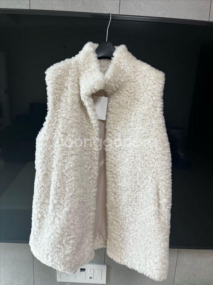 택0 시착만함)리앙쥬양털코트 리앙쥬양털베스트 베스트 아이보리--11