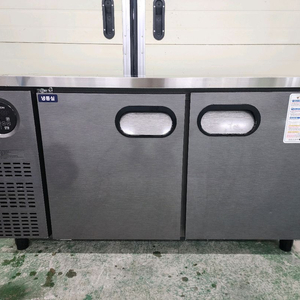 스타리온 1500 테이블냉장고 냉동고