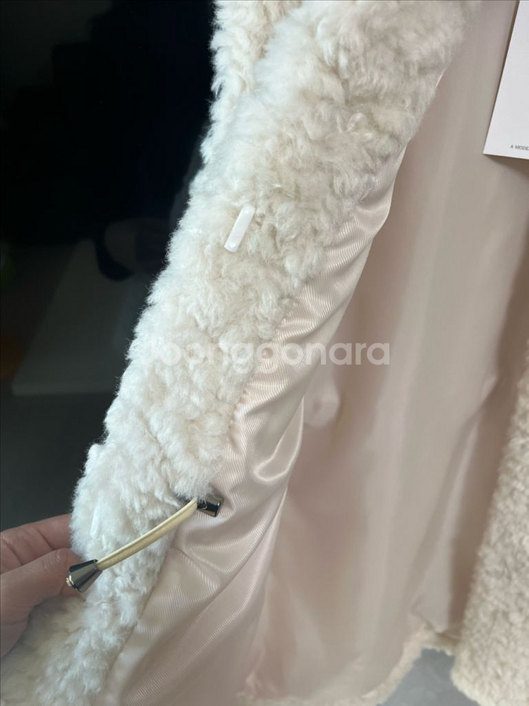 택0 시착만함)리앙쥬양털코트 리앙쥬양털베스트 베스트 아이보리--13