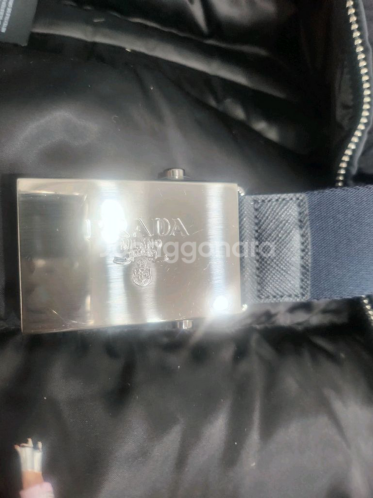 프라다 테슬 리얼 퍼 후드 패딩 정품--3