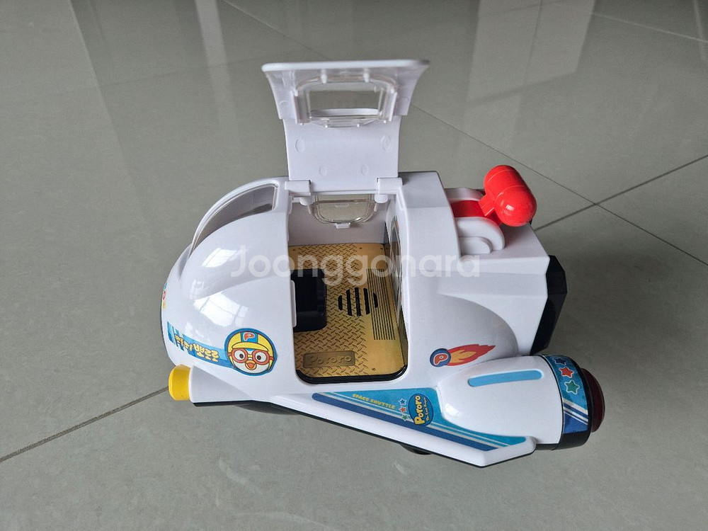 뽀로로 우주선 장난감--1