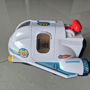 뽀로로 우주선 장난감