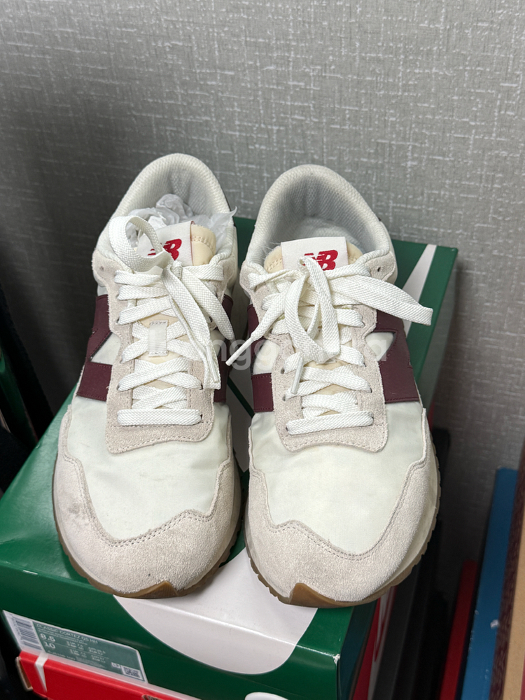 뉴발란스 237 아이보리 버건디 260mm--0