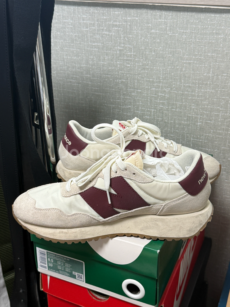 뉴발란스 237 아이보리 버건디 260mm--5