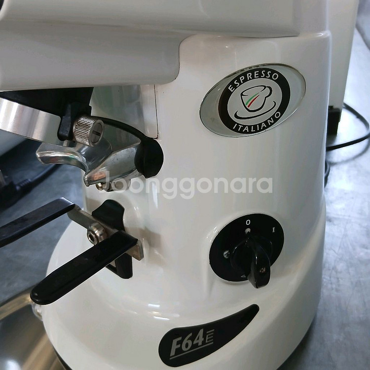 시모넬리 커피머신 피오렌 자토 그라인더 왓워터 온수기--5