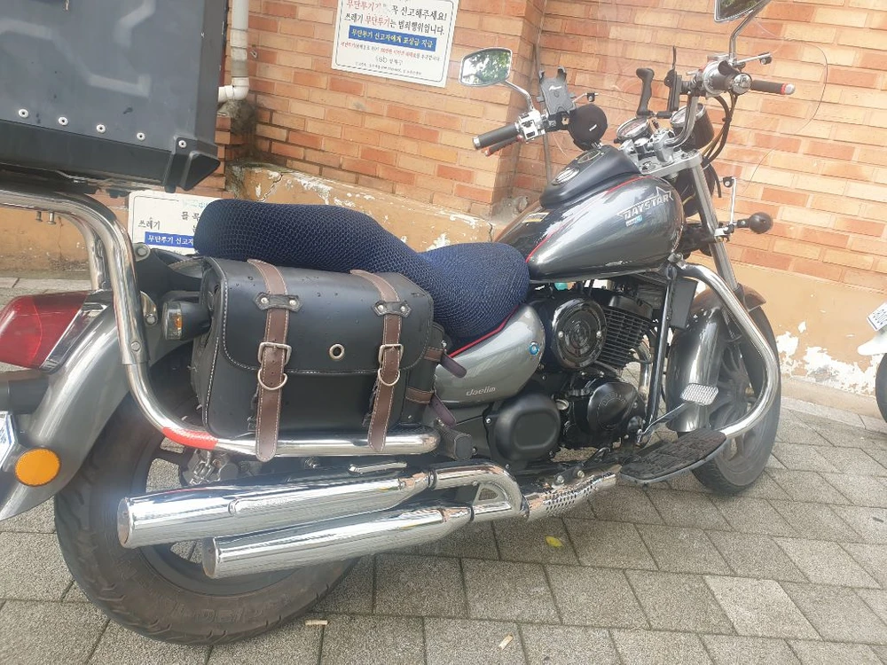 대림 데이스타 125cc 오토바이 이미지