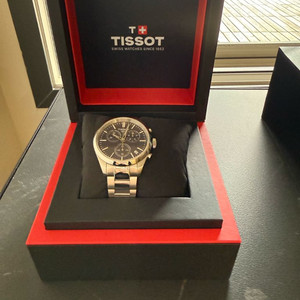 티쏘 PR 100 크로노그래프 청판