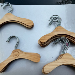원목 옷걸이 6개 세트