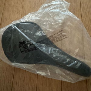 피직 fizik aliante r7 안장