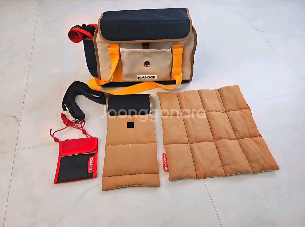 반려동물 이동 가방 아이캔더 아이백 판매--0