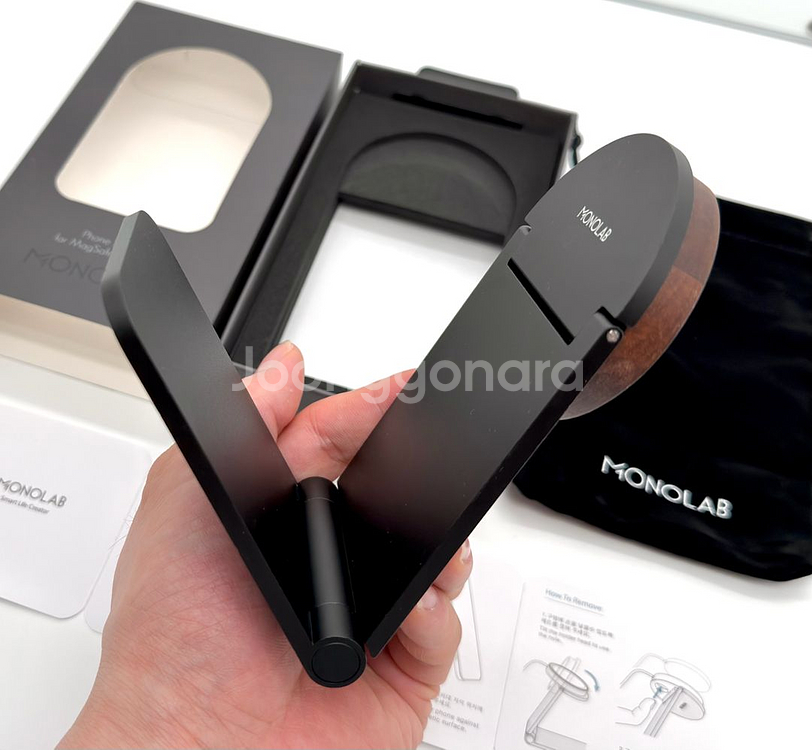 새상품 모노랩 맥세이프 알루미늄 충전 거치대 스탠드--5