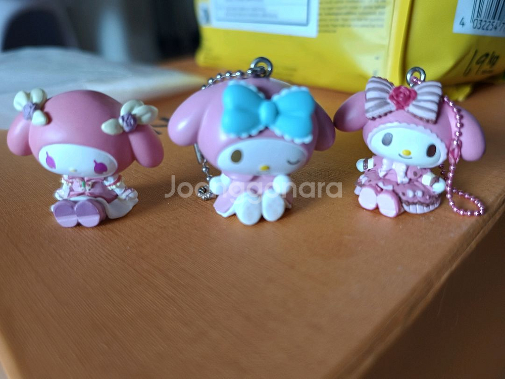 마이멜로디 키링및 피규어.--0