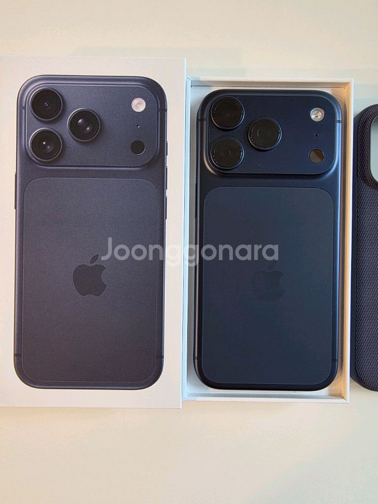아이폰 17프로 딥블루 256기가 팝니다(자급제)(SSS급)--1